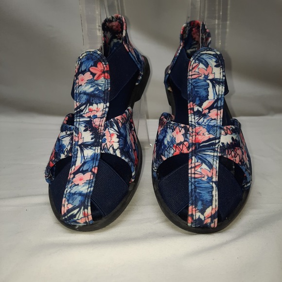 NEW Dr. Leonards Tropical 2 Floral and Navy Slip On comfort flat shoe 6W - Picture 2 of 7